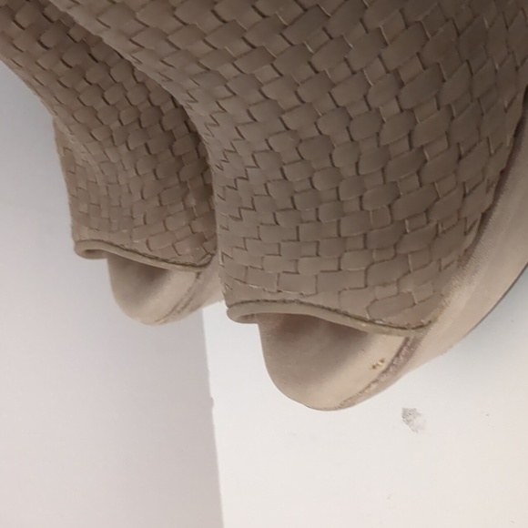 UGG Leather Wedge Sandals - Picture 6 of 8